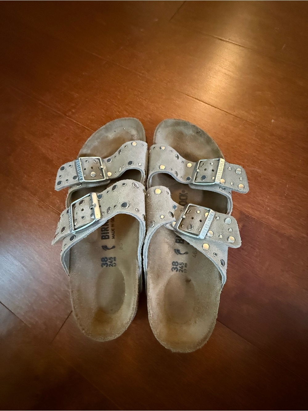 Birkenstock Arizona Silver Studded Suede Sandals Gray – Size 38